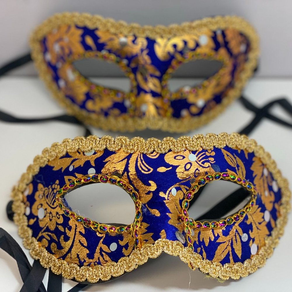 Mascarade Mask Multiple Colors with Gold Accent w/Beautiful Detail